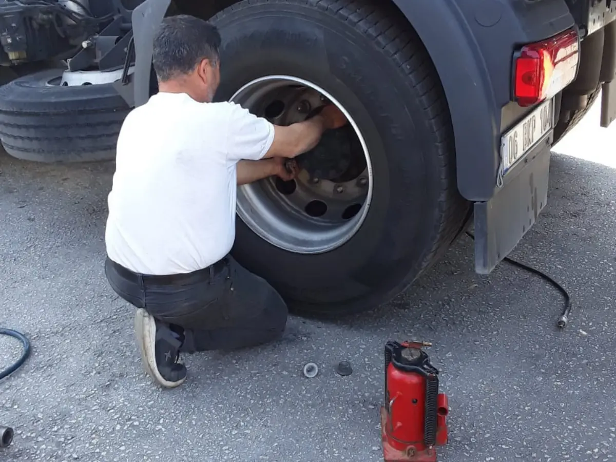 Asarlık Oto Lastikçi